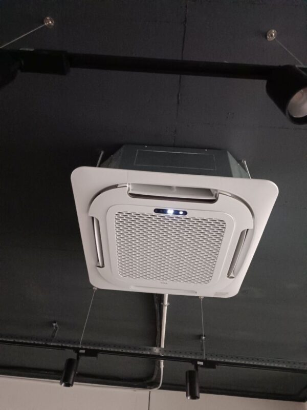 Касетний кондиціонер