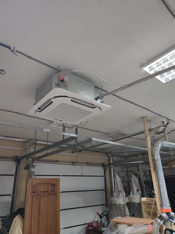 Касетний кондиціонер